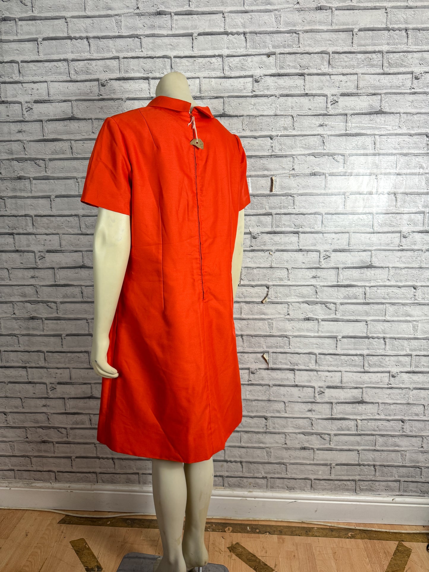 Vintage 1960s Orange Retro Gogo Mod High Neck Shift A-Line Dress 14/16/18