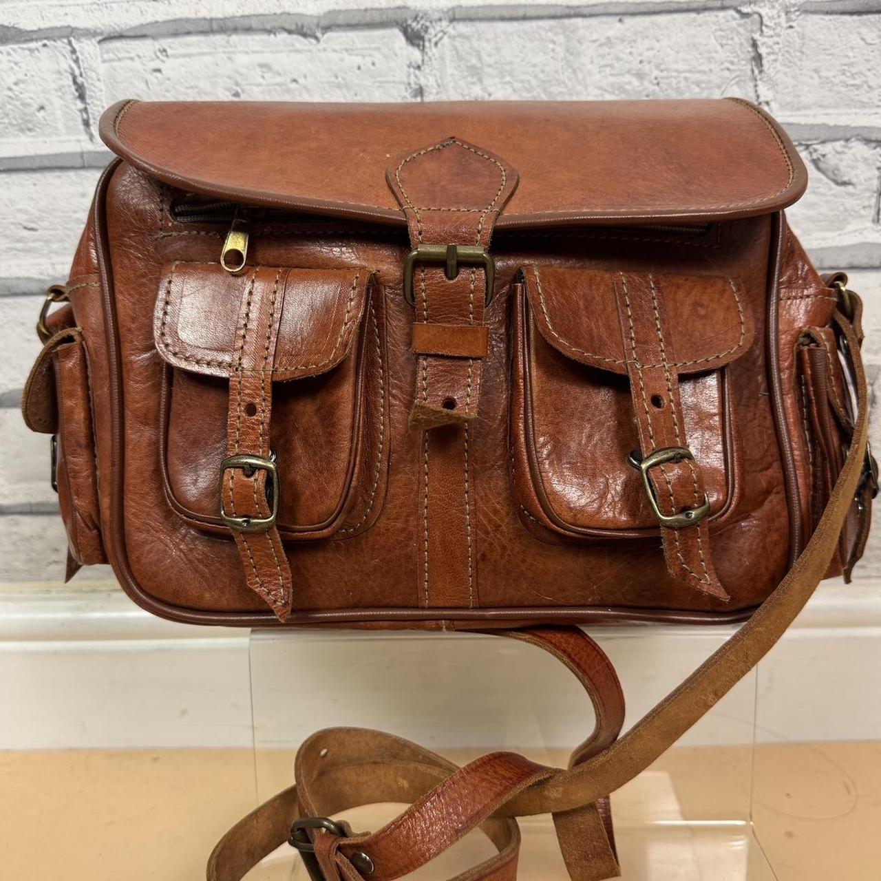 Beautiful Vintage Tan Brown Leather Satchel Shoulder Bag