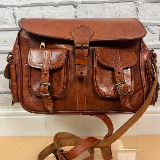 Beautiful Vintage Tan Brown Leather Satchel Shoulder Bag