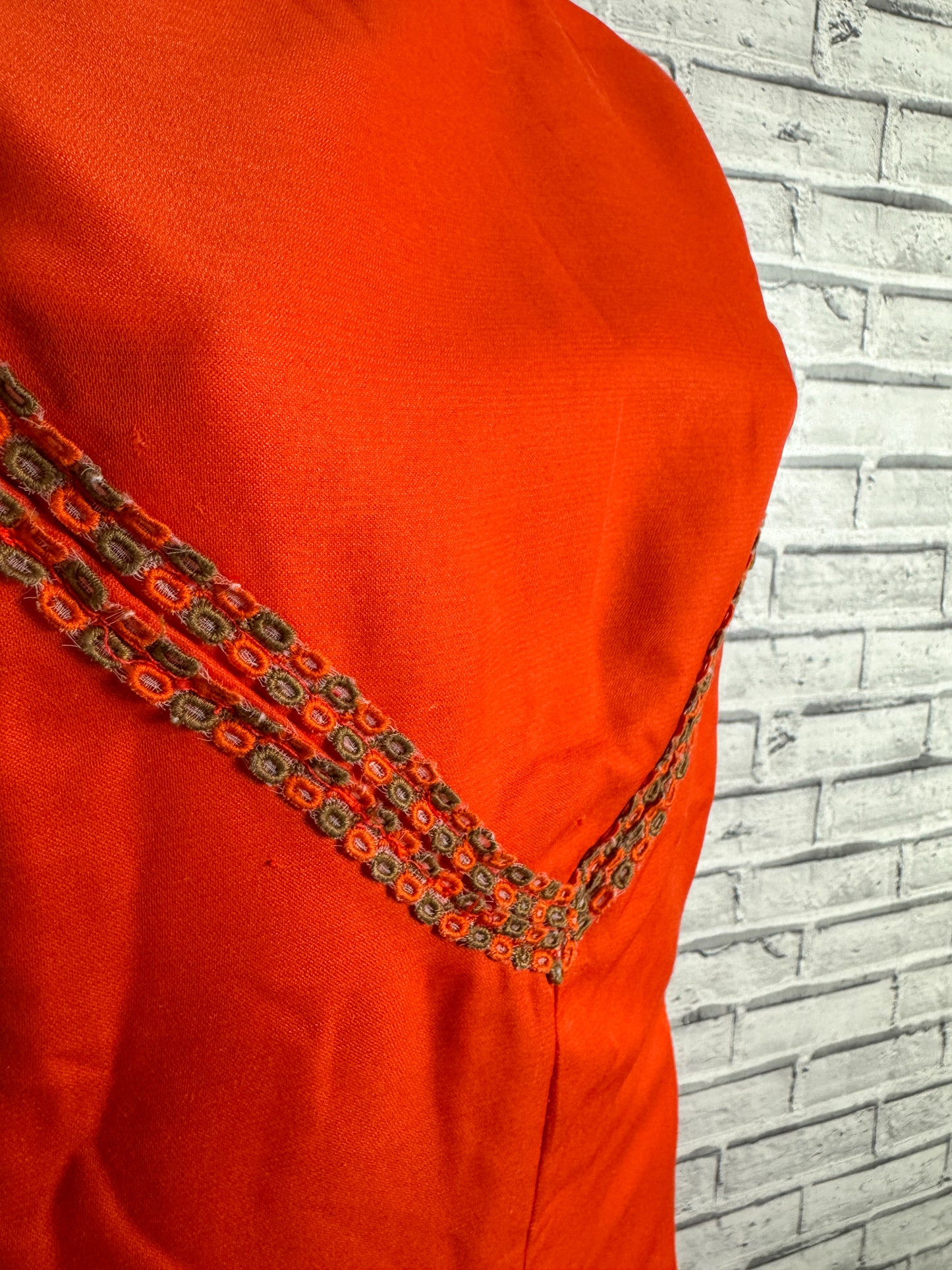Vintage 1960s Orange Retro Gogo Mod High Neck Shift A-Line Dress 14/16/18