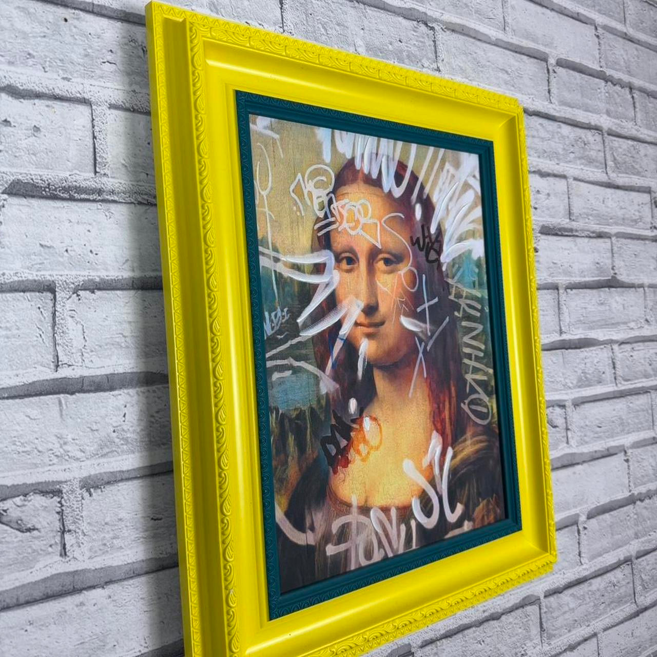 Empire Art Mona Lisa Graffiti Kitsch Yellow Framed Portrait Picture Painting